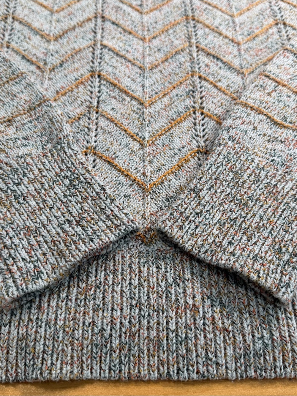 Free People Gray Marled Chevron Knit Crewneck Sweater Women’s Medium - Picture 13 of 13